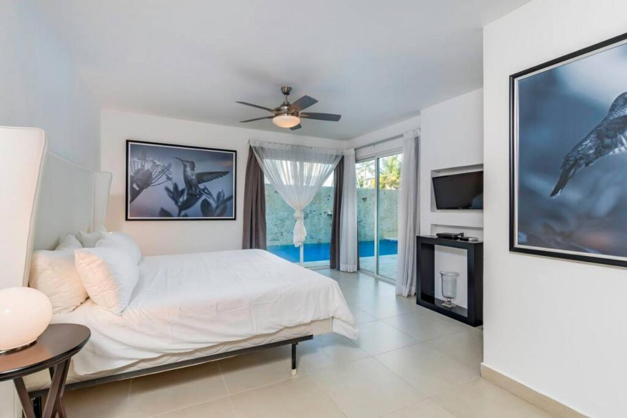 Villa Pandora Beach Front Villa With Chef Game Room Pool Punta Cana Exteriör bild
